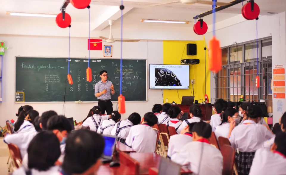 Lớp học đang diễn ra